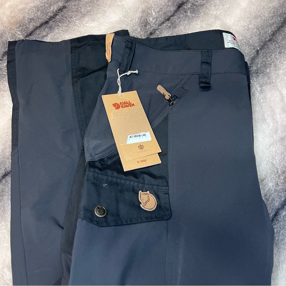 Fjallraven Nikka Trousers Curved Fit Black Pants - Picture 3 of 11